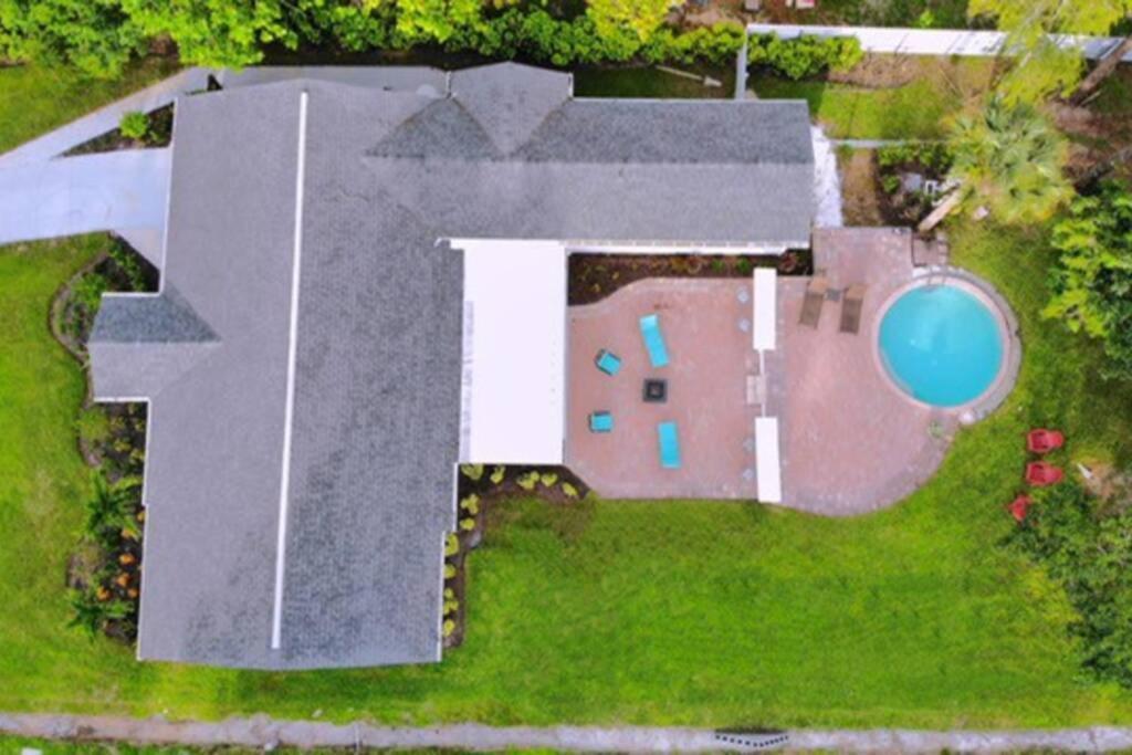 Cheerfull 4/Bed/ 3 Bath / Pool / Best Location เนเปิลส์ ภายนอก รูปภาพ